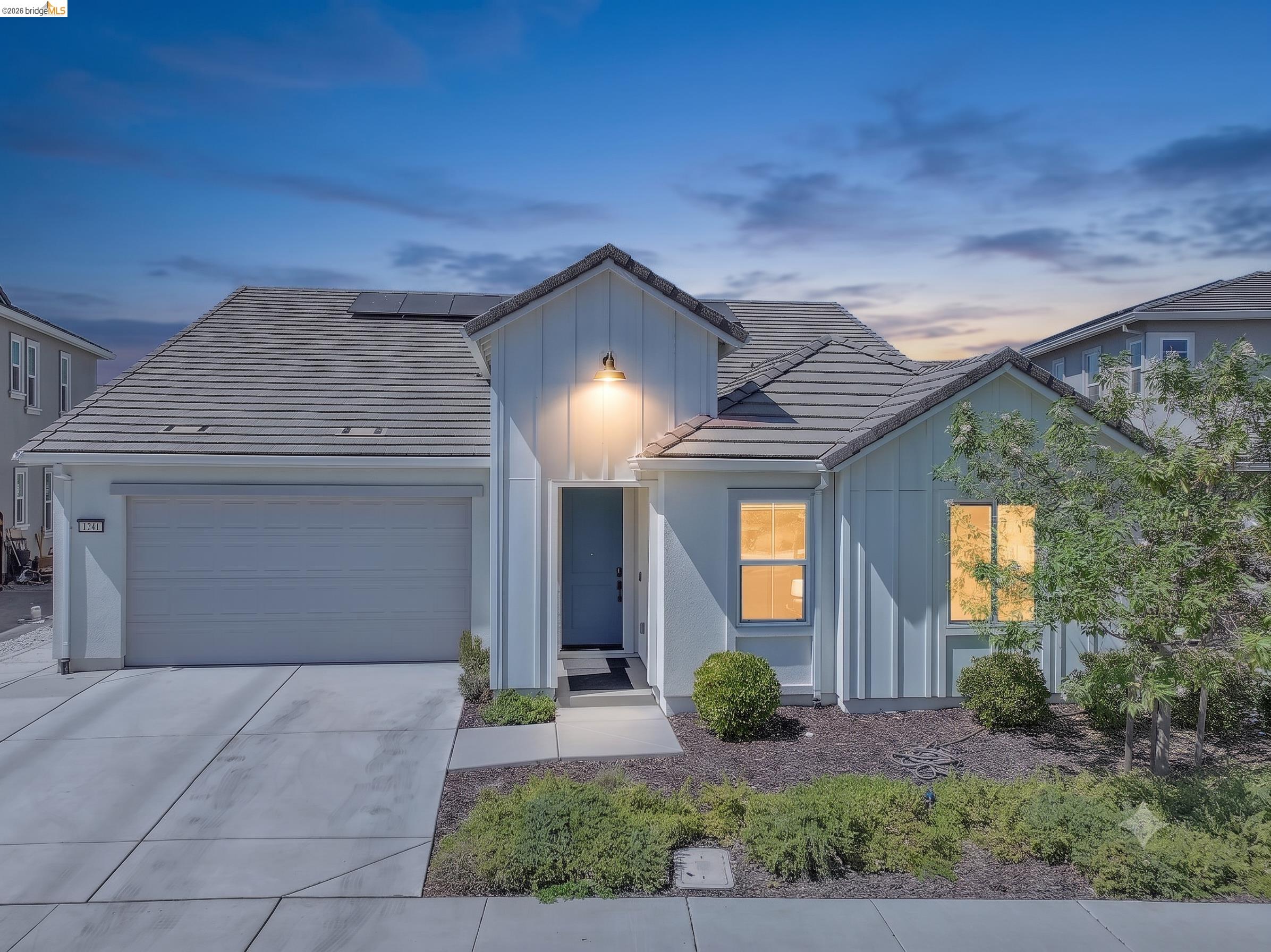 2741 Tribune St, Lathrop CA 95330 — photo 2