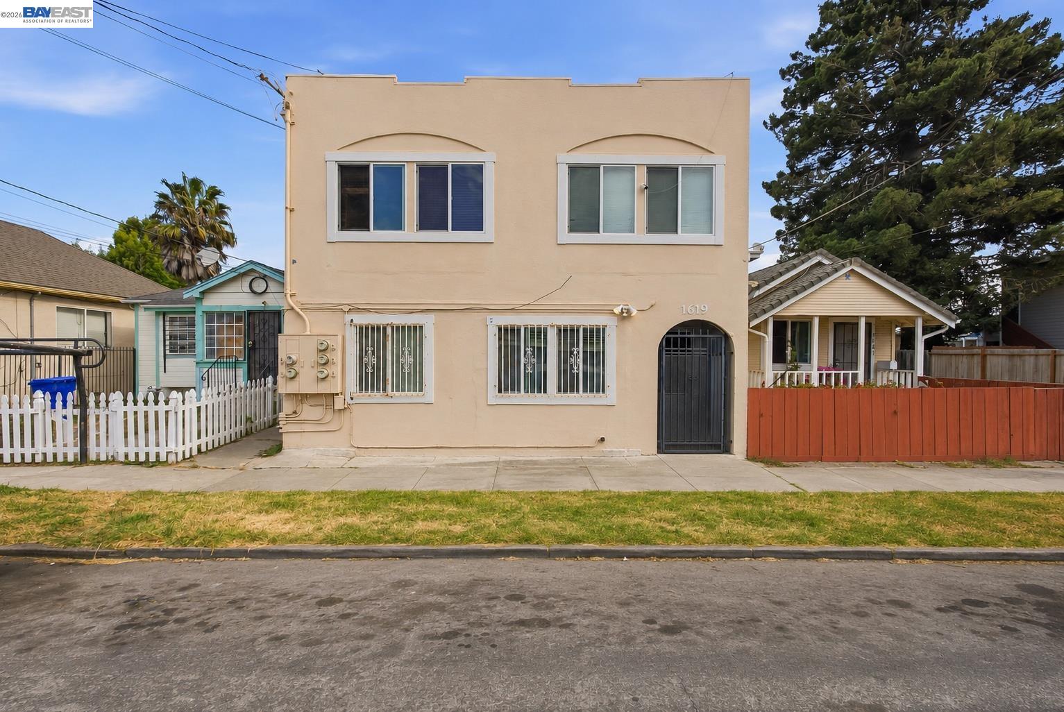 1619 Chanslor Ave, Richmond CA 94801