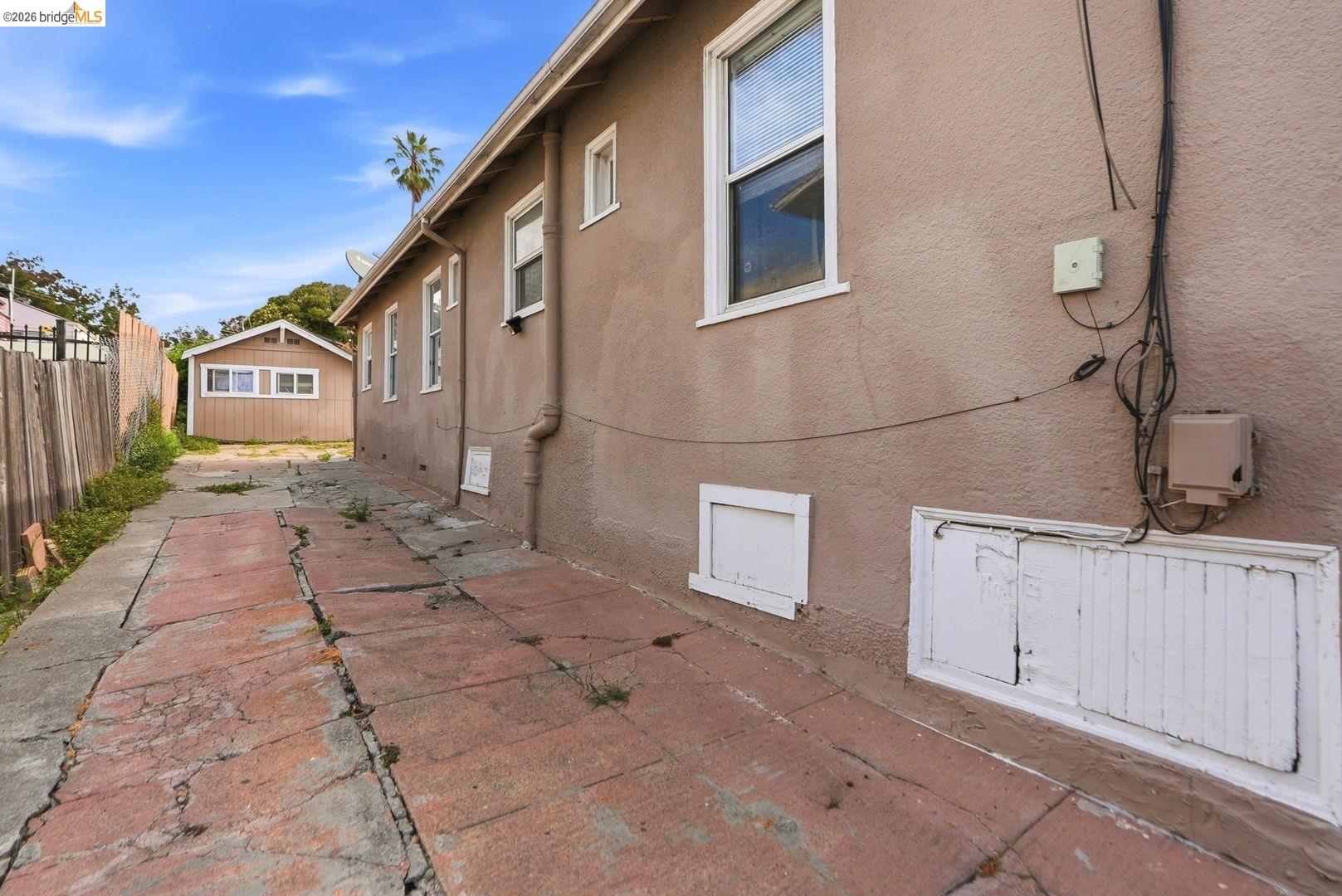 5362 Foothill BLVD, Oakland CA 94601 — photo 37