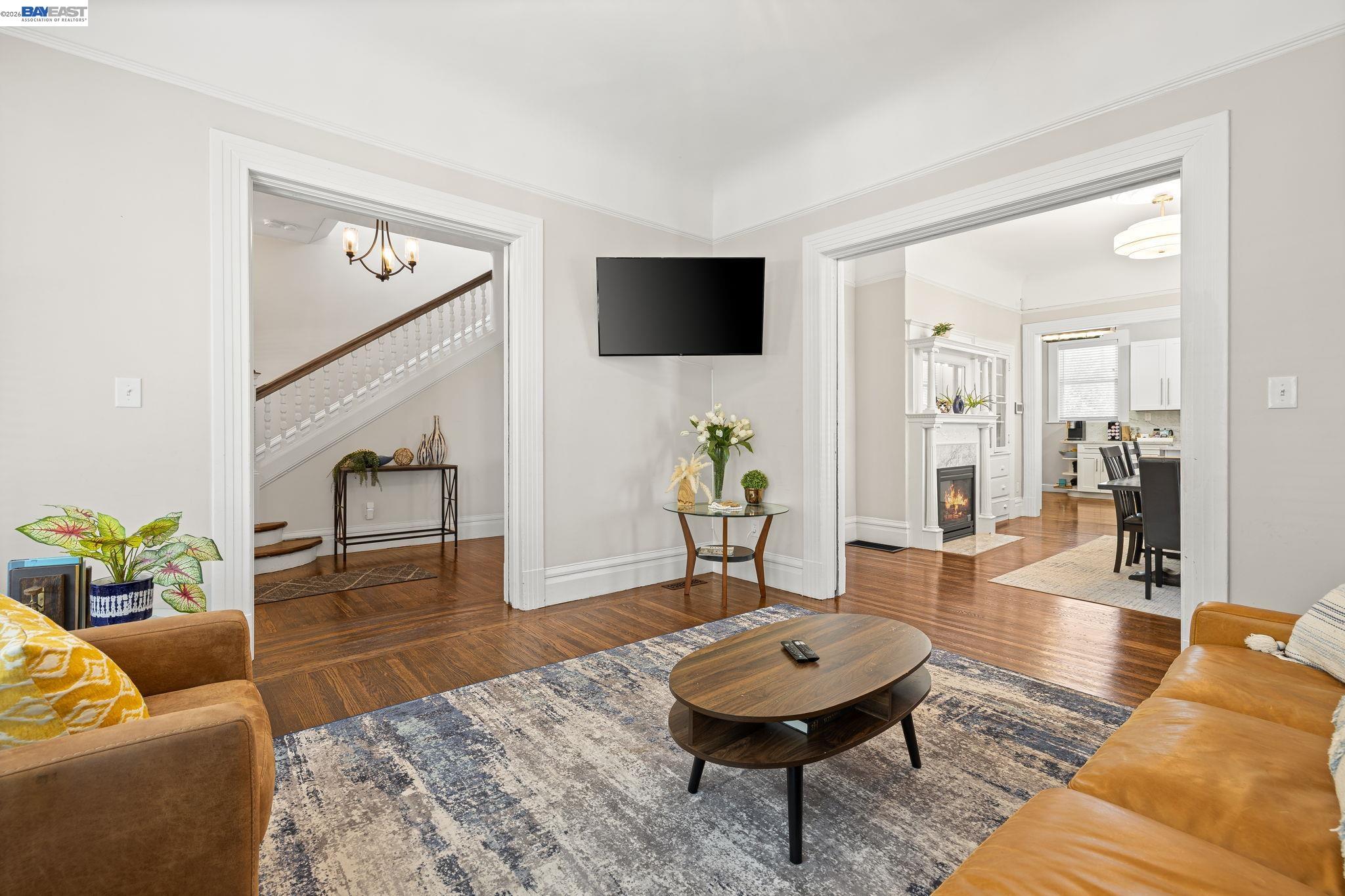 2207 E 21St St, Oakland CA 94606 — photo 8