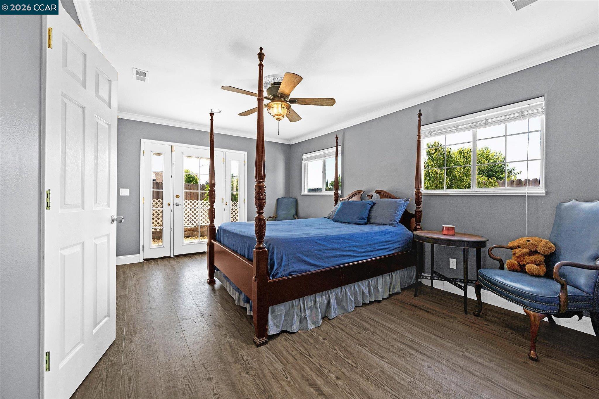 552 Redwood Dr, Vacaville CA 95687 — photo 3