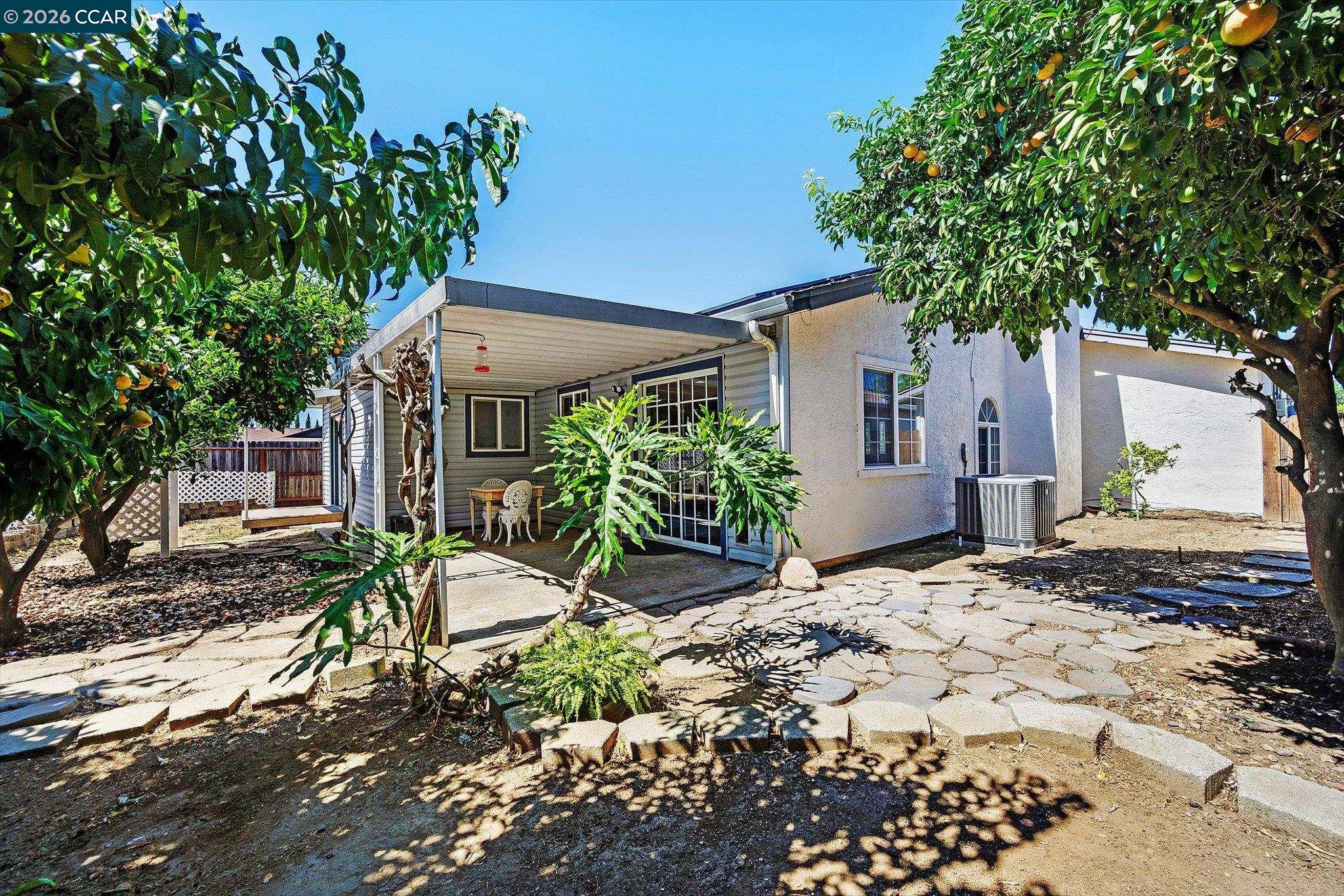 552 Redwood Dr, Vacaville CA 95687 — photo 37