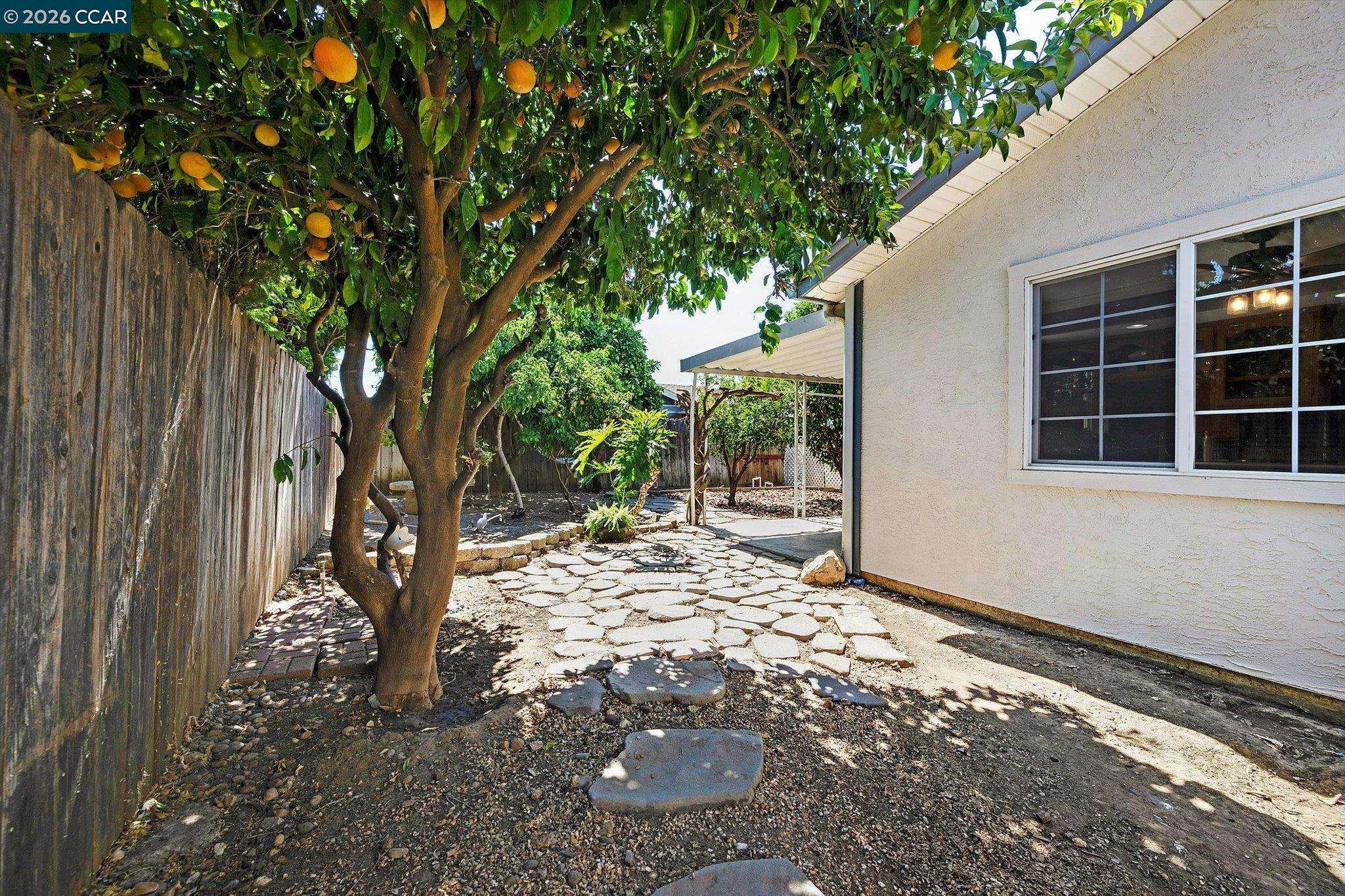 552 Redwood Dr, Vacaville CA 95687 — photo 45