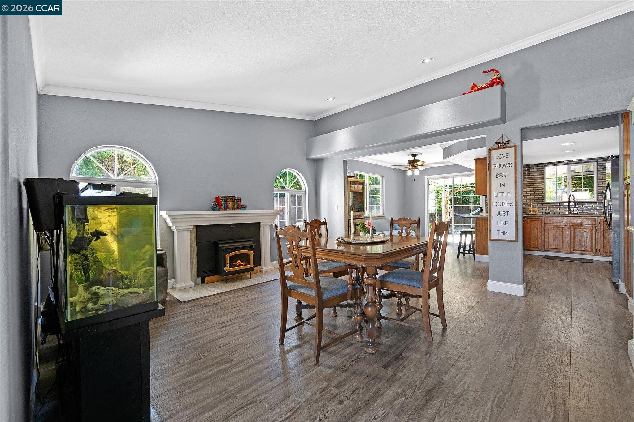 552 Redwood Dr, Vacaville CA 95687 — photo 48