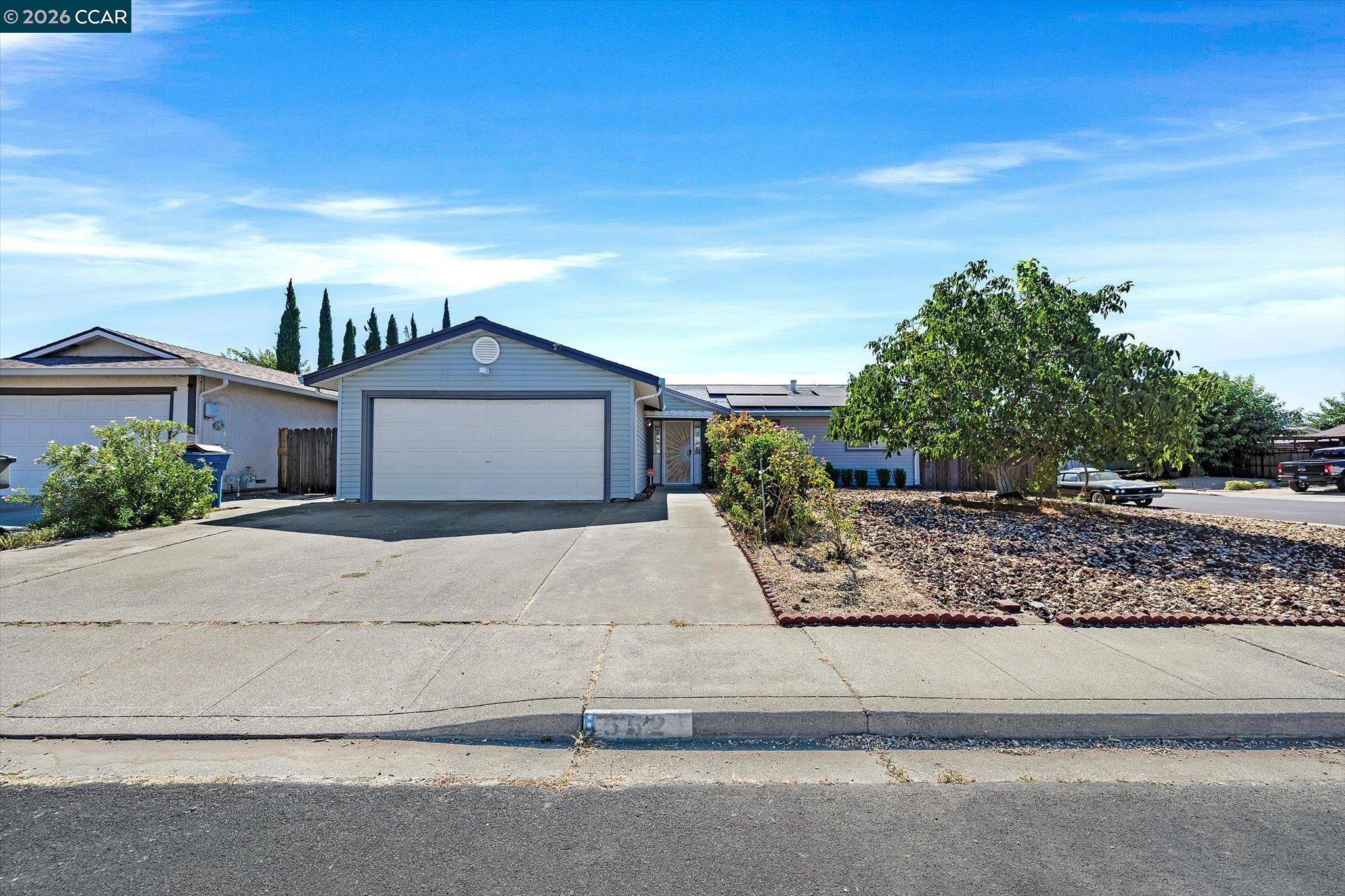552 Redwood Dr, Vacaville CA 95687 — photo 6