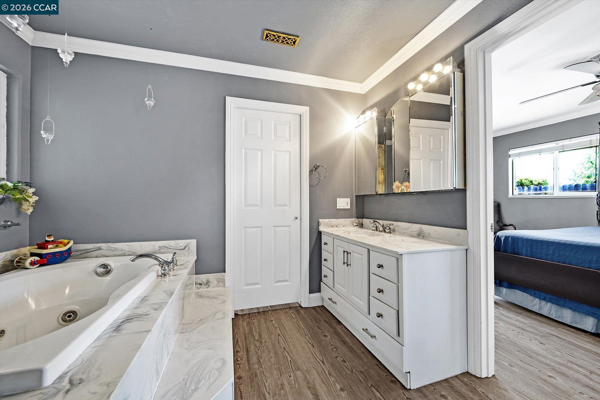 552 Redwood Dr, Vacaville CA 95687 — photo 51