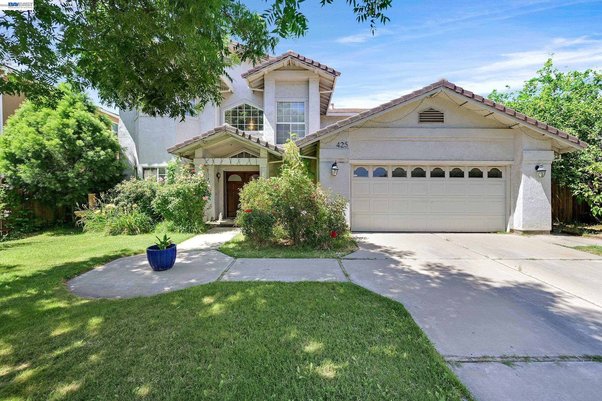 425 Cecelio Way, Tracy CA 95376