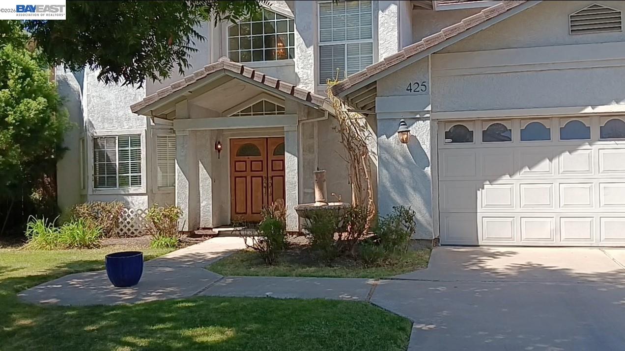 425 Cecelio Way, Tracy CA 95376 — photo 2