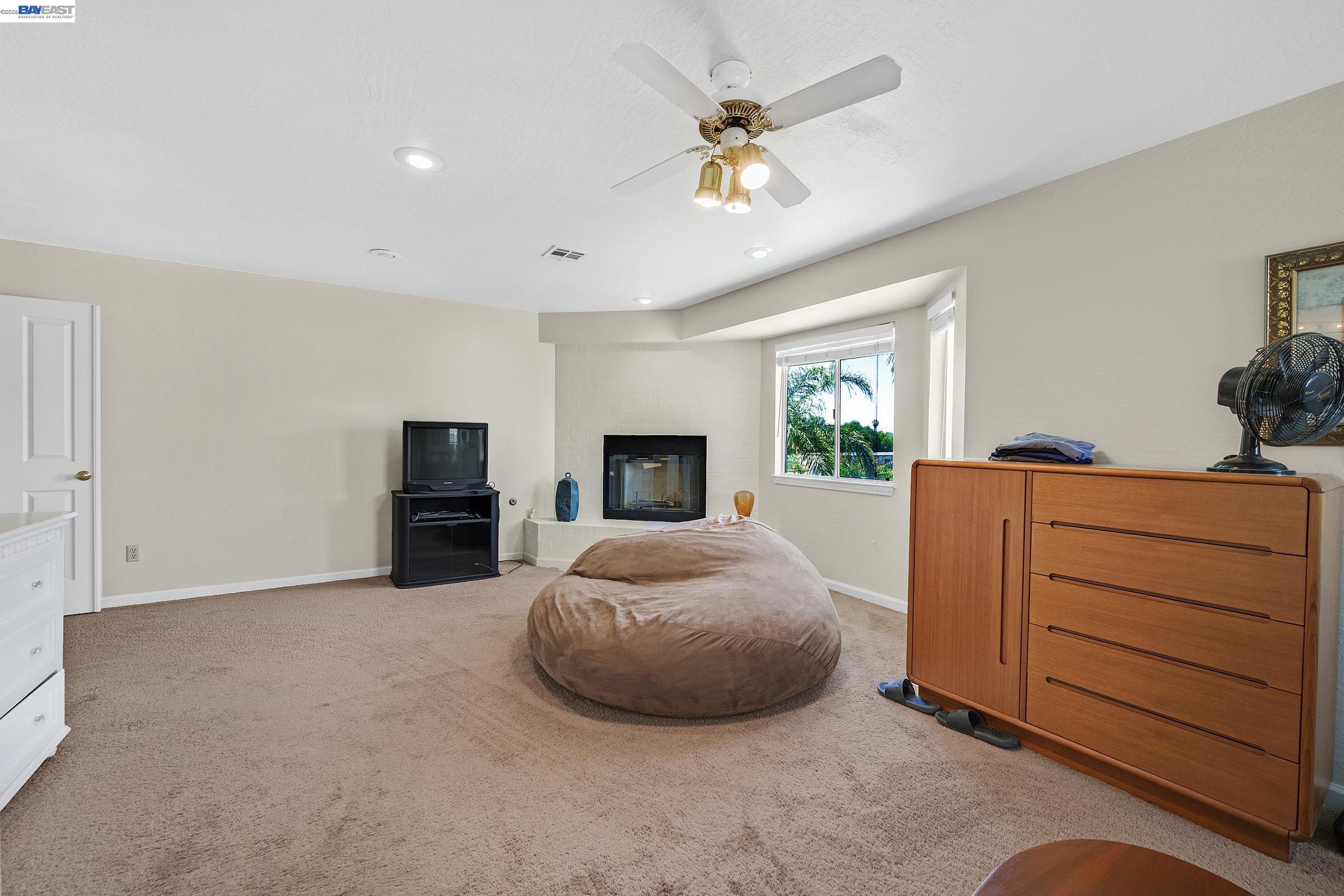 425 Cecelio Way, Tracy CA 95376 — photo 13
