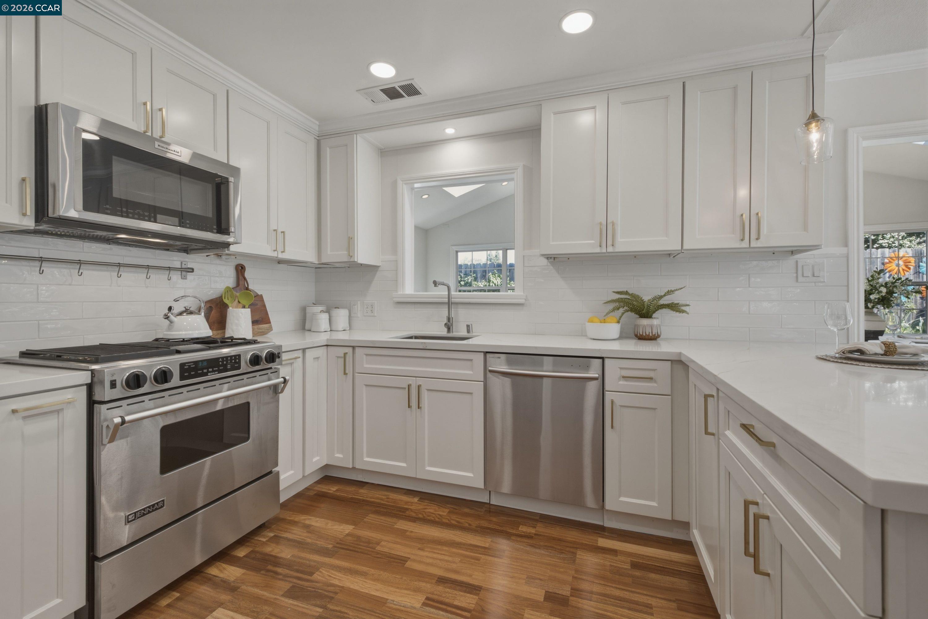 1355 Washington Blvd, Concord CA 94521 — photo 9