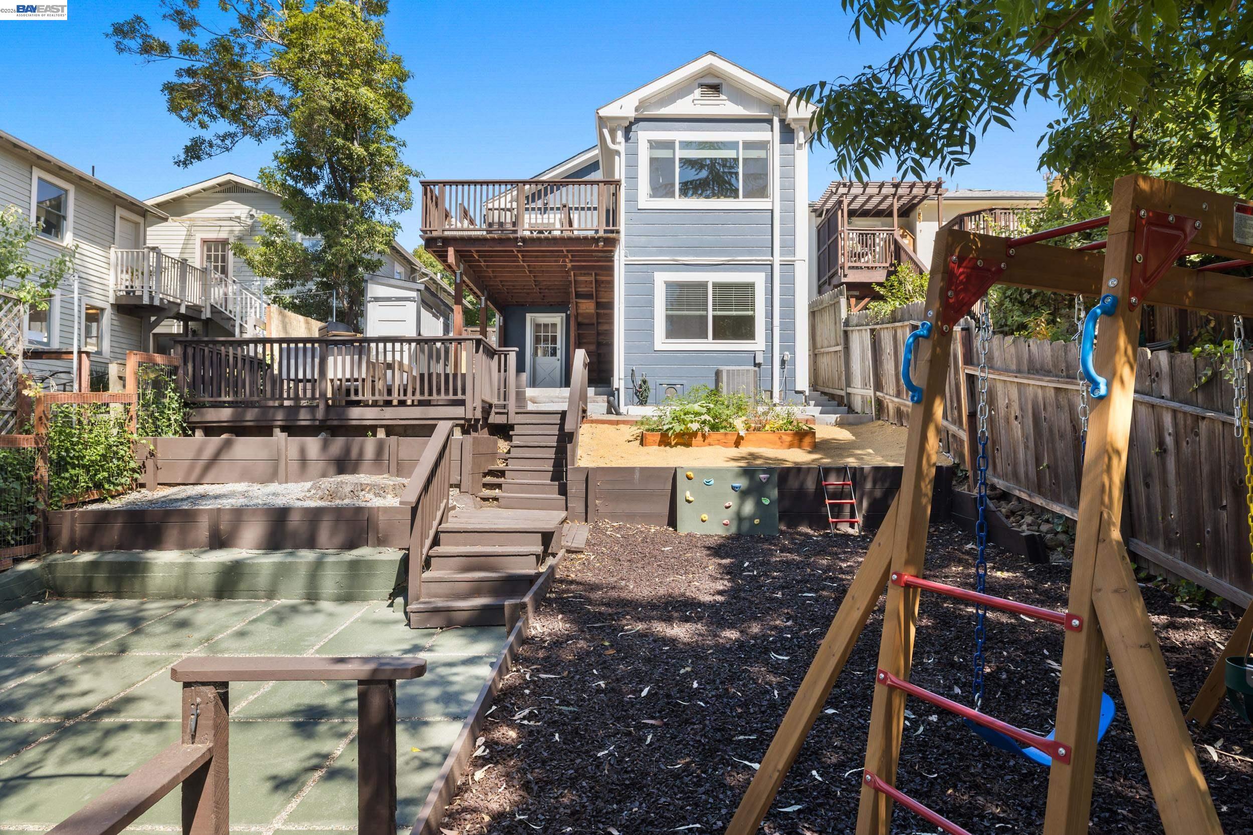 3954 Forest Hill Ave, Oakland CA 94602 — photo 27
