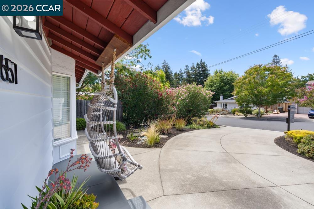 6657 Waverly Rd, Martinez CA 94553 — photo 6