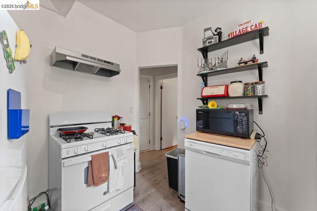 74 Pearl St, Oakland CA 94611 — photo 25