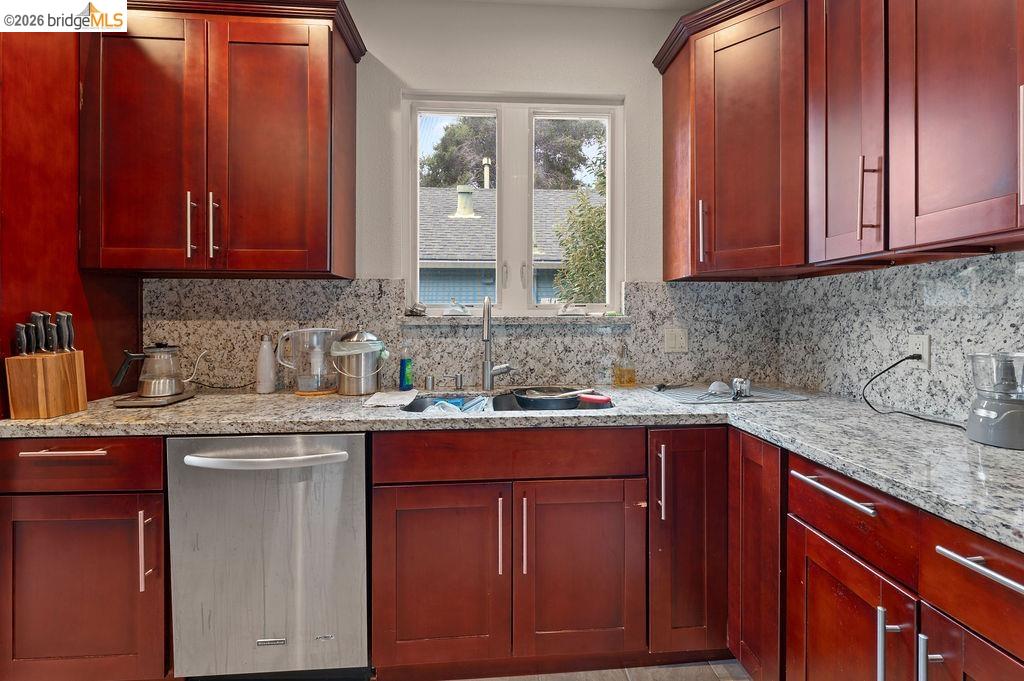 74 Pearl St, Oakland CA 94611 — photo 47