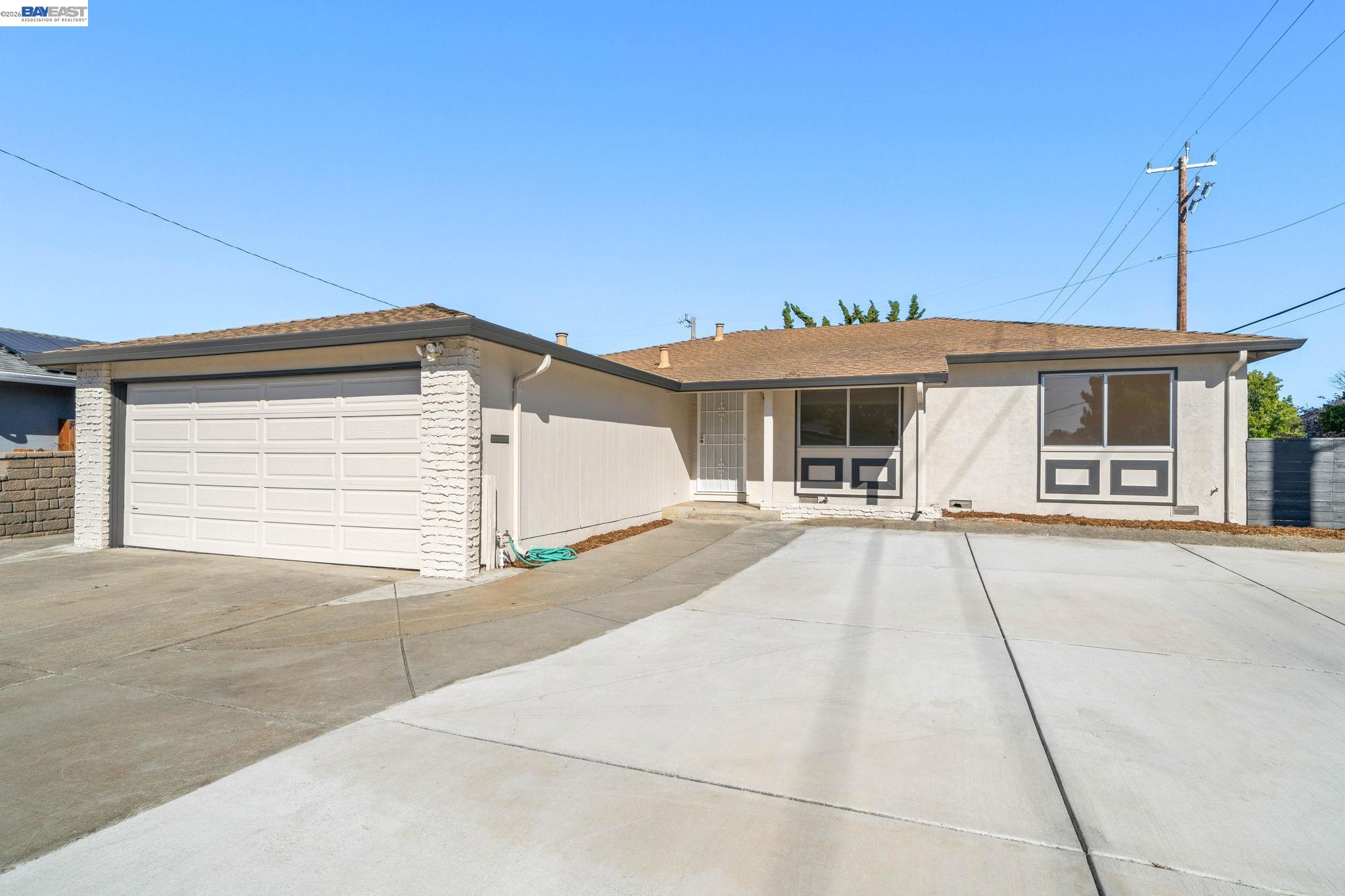 5086 Brett Ct, Fremont CA 94538 — photo 2