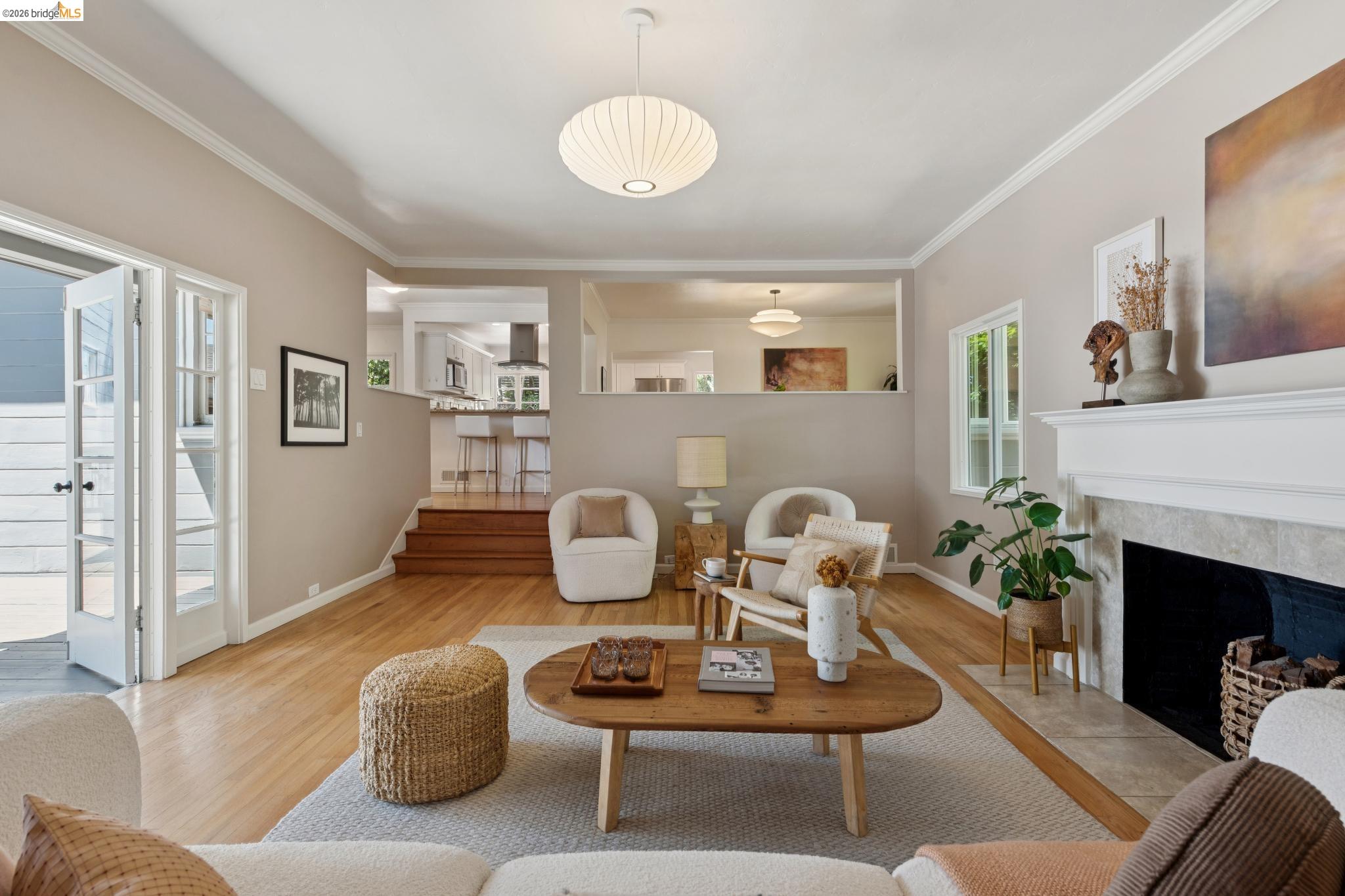 2339 Thackeray Dr, Oakland CA 94611 — photo 18