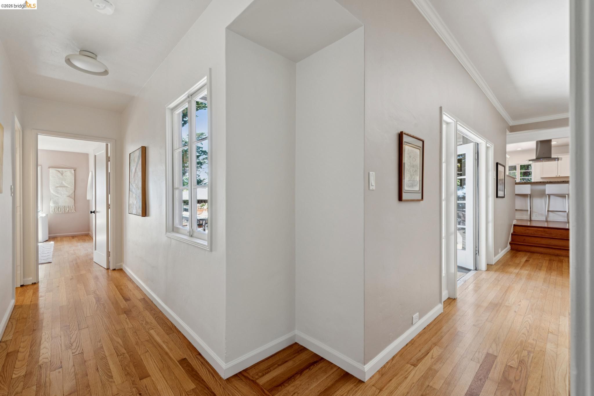 2339 Thackeray Dr, Oakland CA 94611 — photo 49