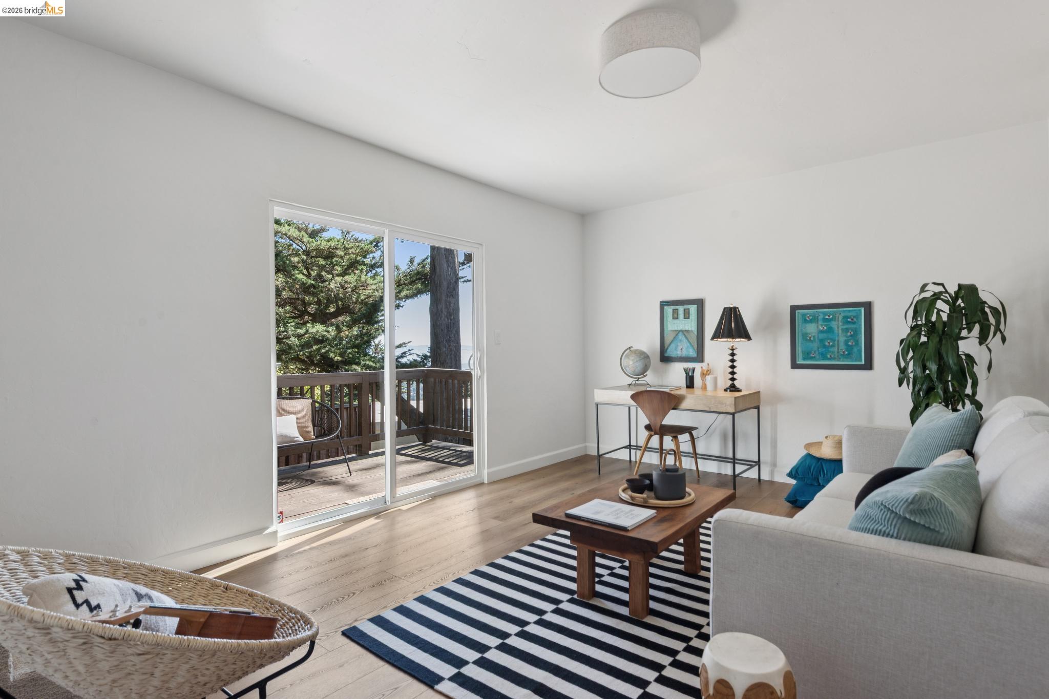 2339 Thackeray Dr, Oakland CA 94611 — photo 57