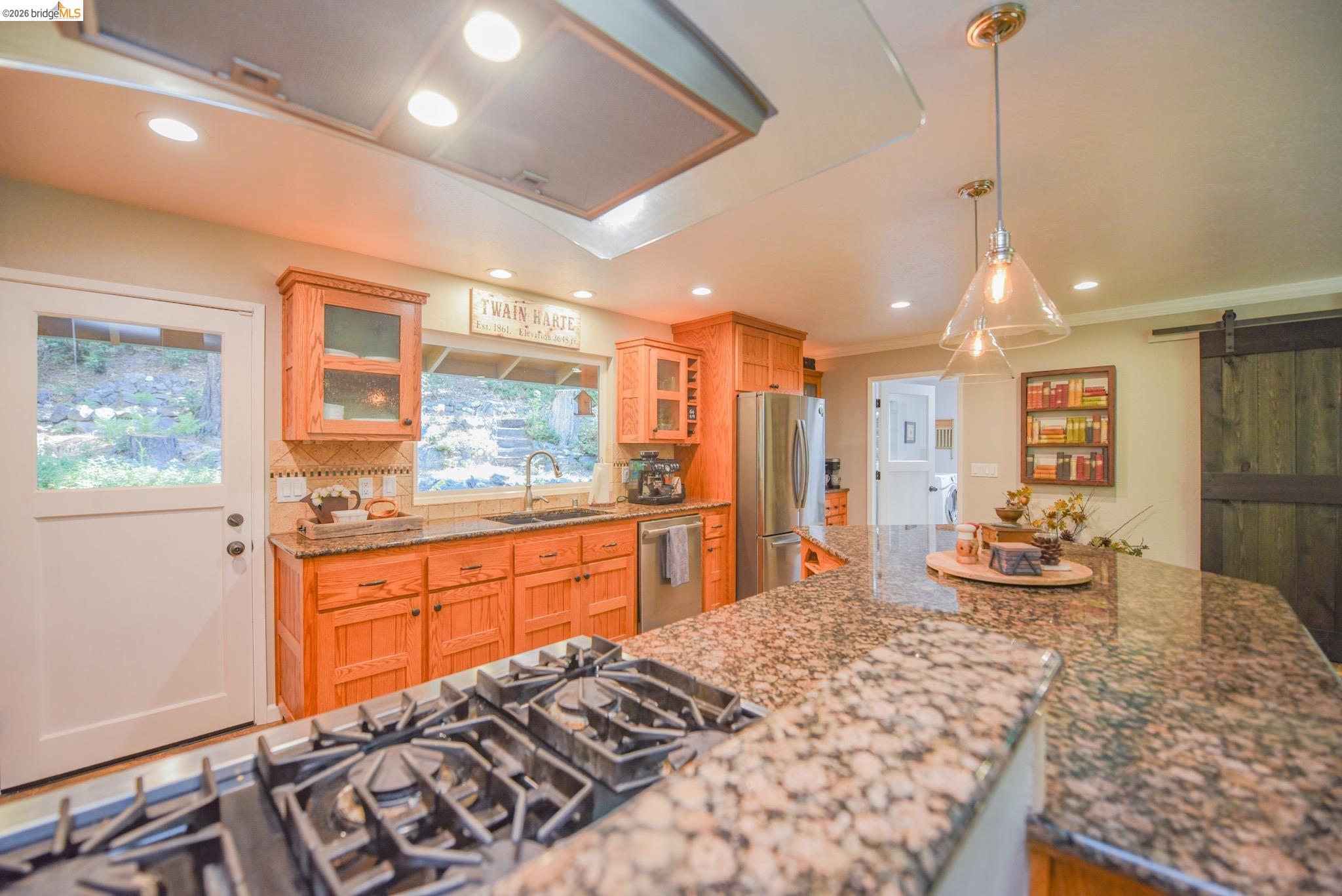 22848 Middlecamp Road, Twain Harte CA 95383 — photo 17