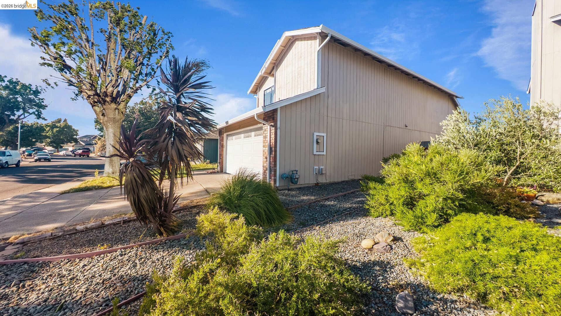 719 Azores CIR, Bay Point CA 94565 — photo 12
