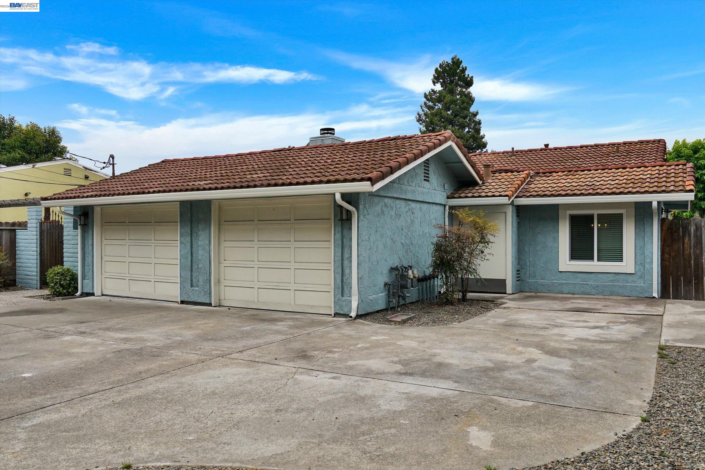 405 Lewis Ave, San Leandro CA 94577 — photo 2