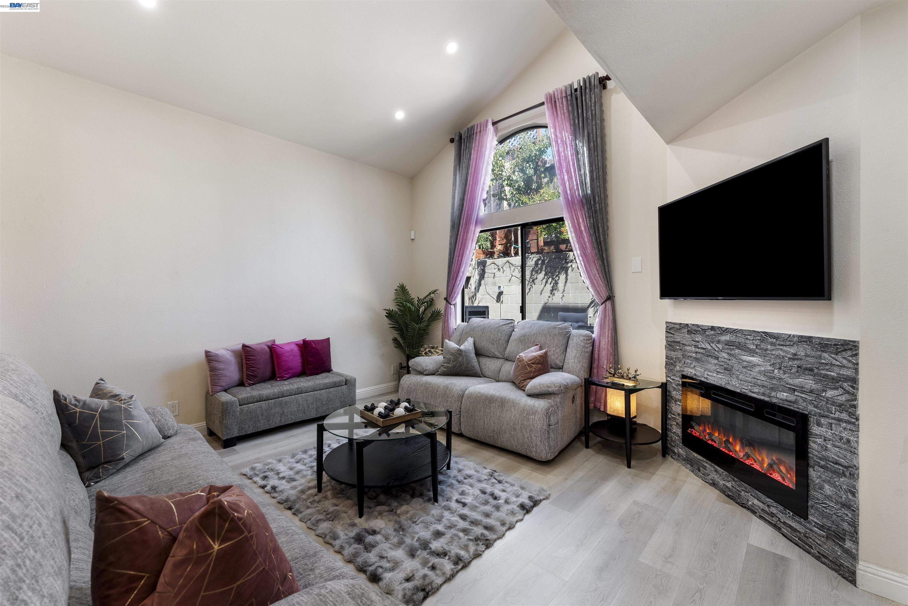 903 Appian Knoll Ct, El Sobrante CA 94803 — photo 7