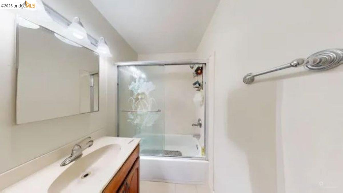2529 E 27Th St, Oakland CA 94601 — photo 6