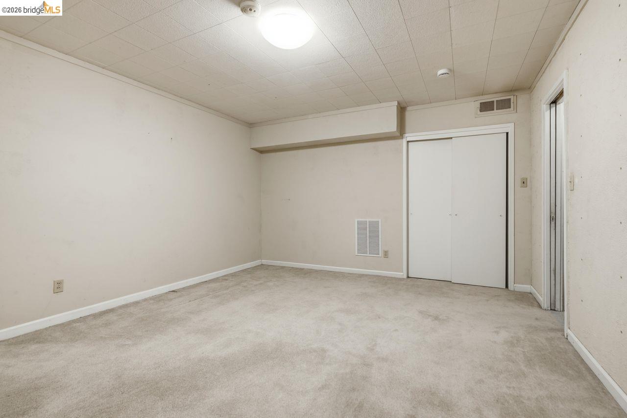 6480 Ascot Dr, Oakland CA 94611 — photo 43