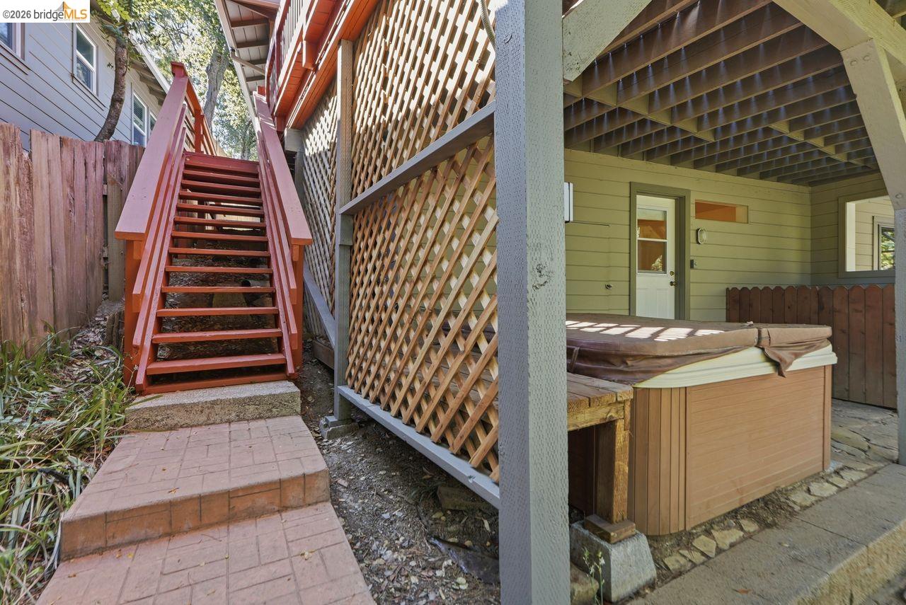 6480 Ascot Dr, Oakland CA 94611 — photo 59