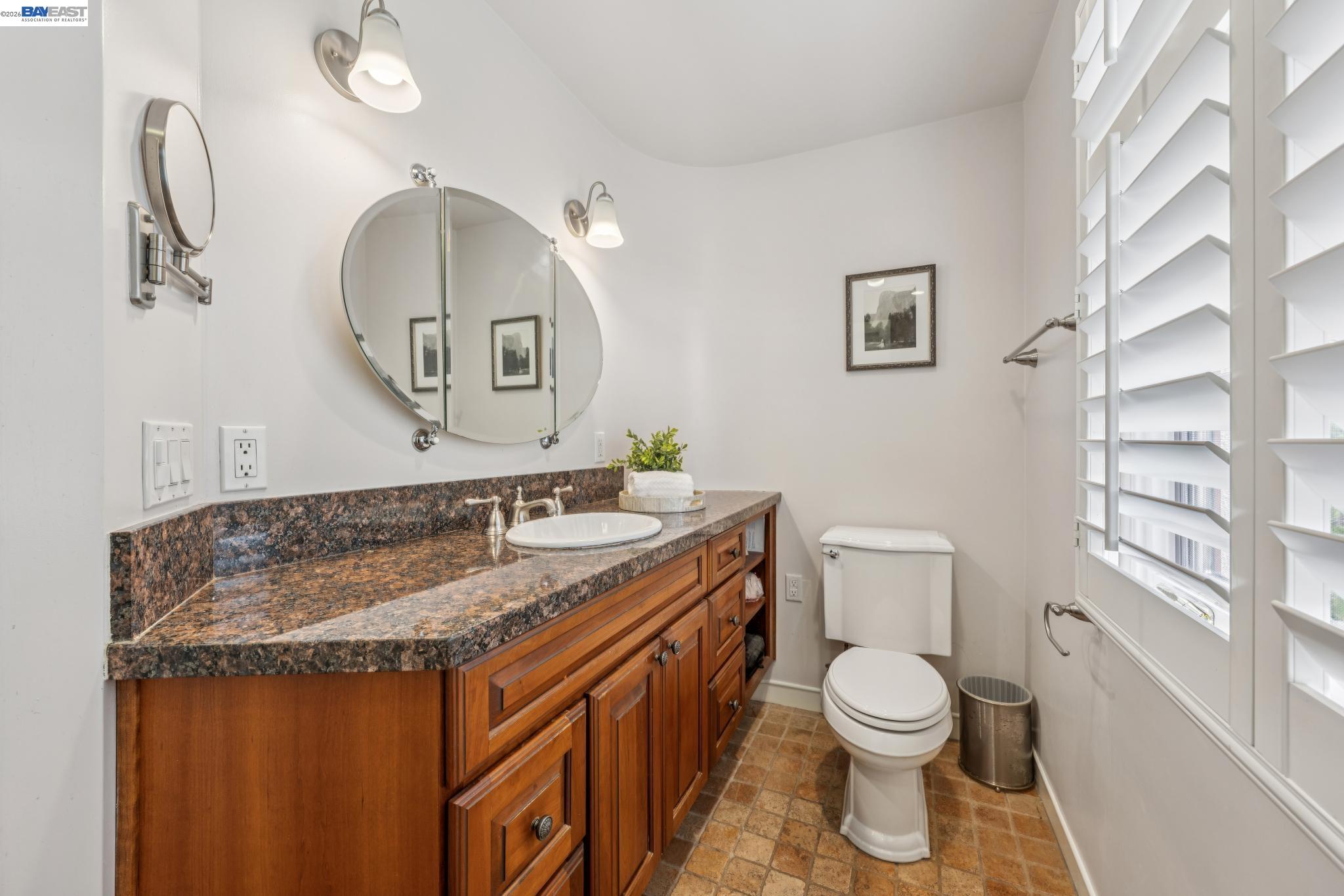 5765 Colton Blvd, Oakland CA 94611 — photo 52