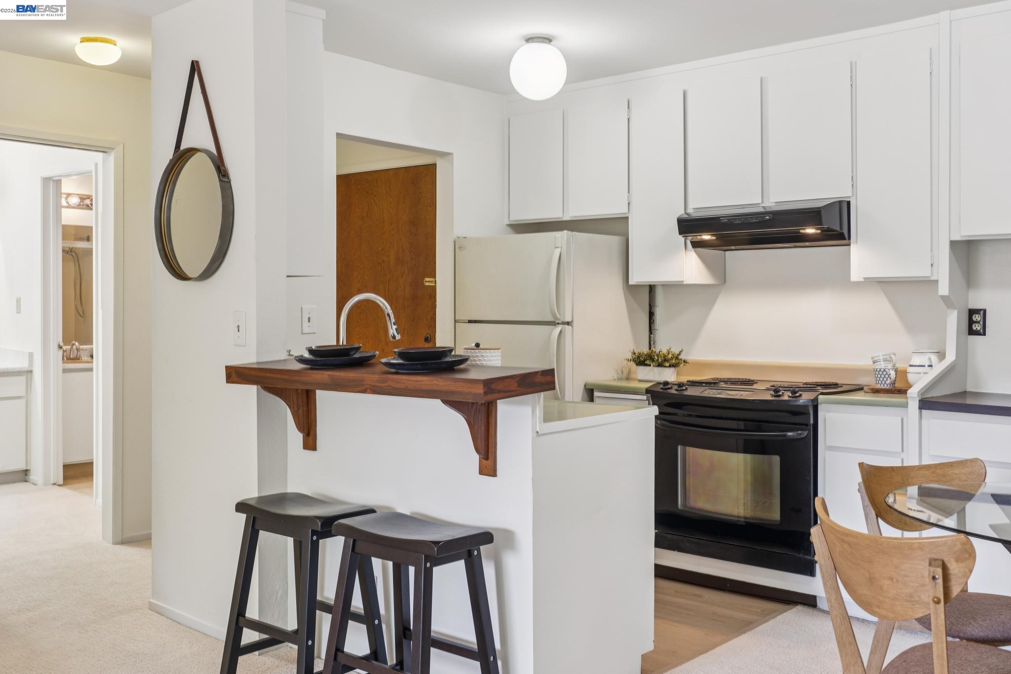 955 Shorepoint Ct # 111, Alameda CA 94501 — photo 7