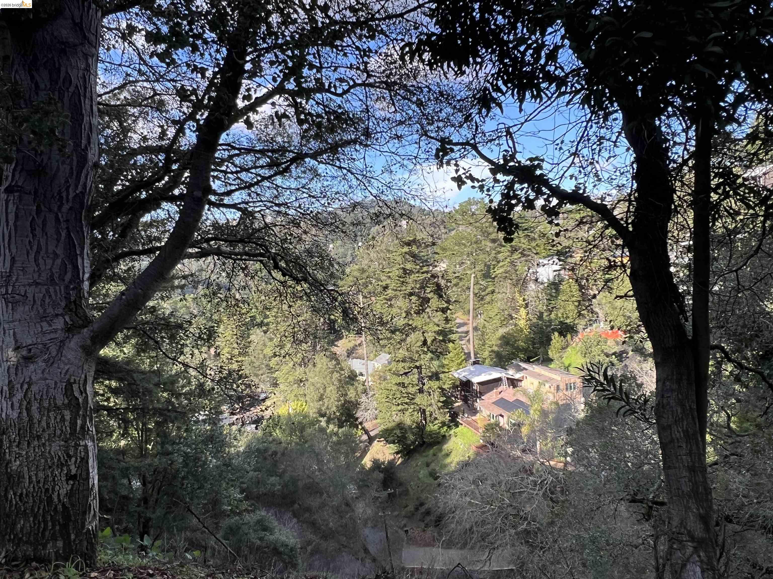 6595 Exeter, Oakland CA 94611 — photo 15