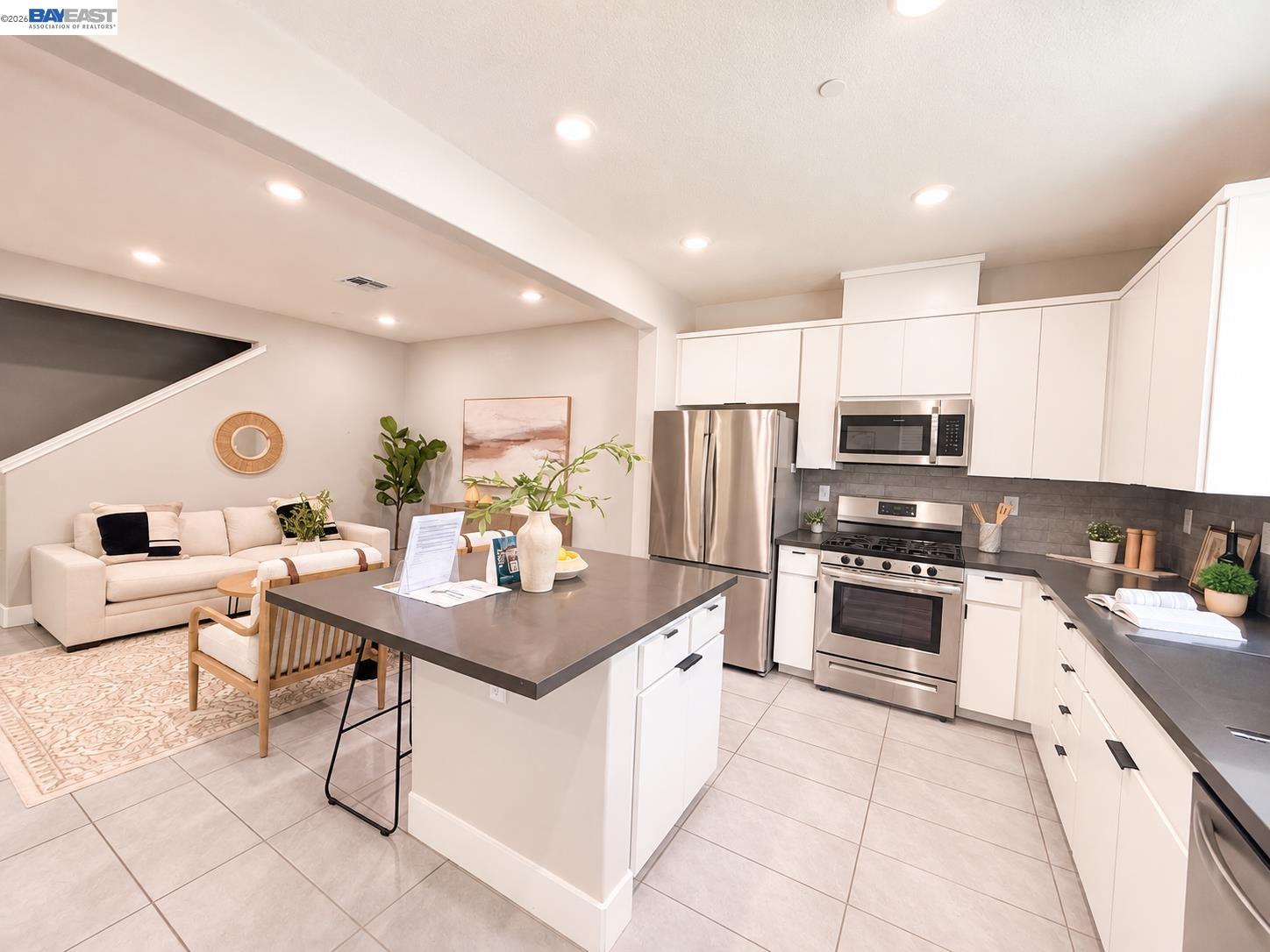 3141 Bluebird court, West Sacramento CA 95691 — photo 3