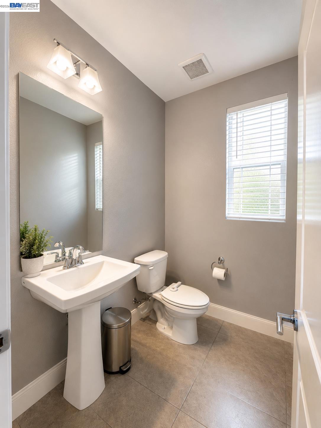 3141 Bluebird court, West Sacramento CA 95691 — photo 8