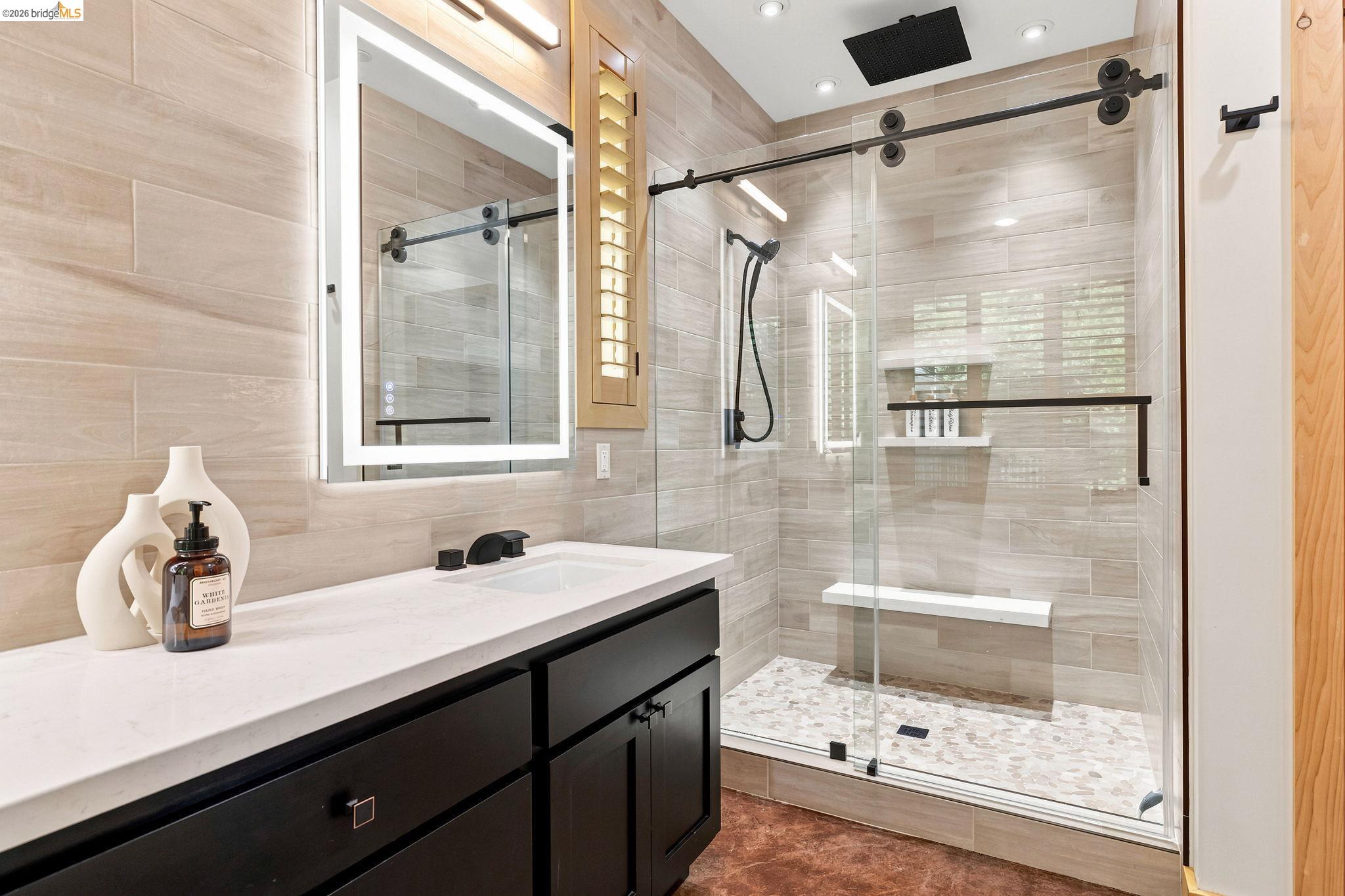 22062 Lakeview Dr, Mi Wuk Village CA 95346 — photo 34