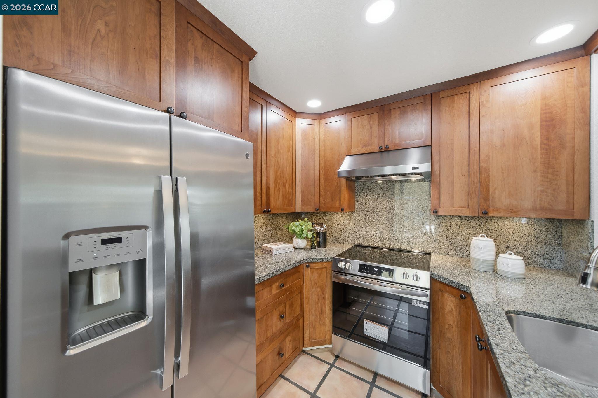 211 Kingston Way, Walnut Creek CA 94597 — photo 14