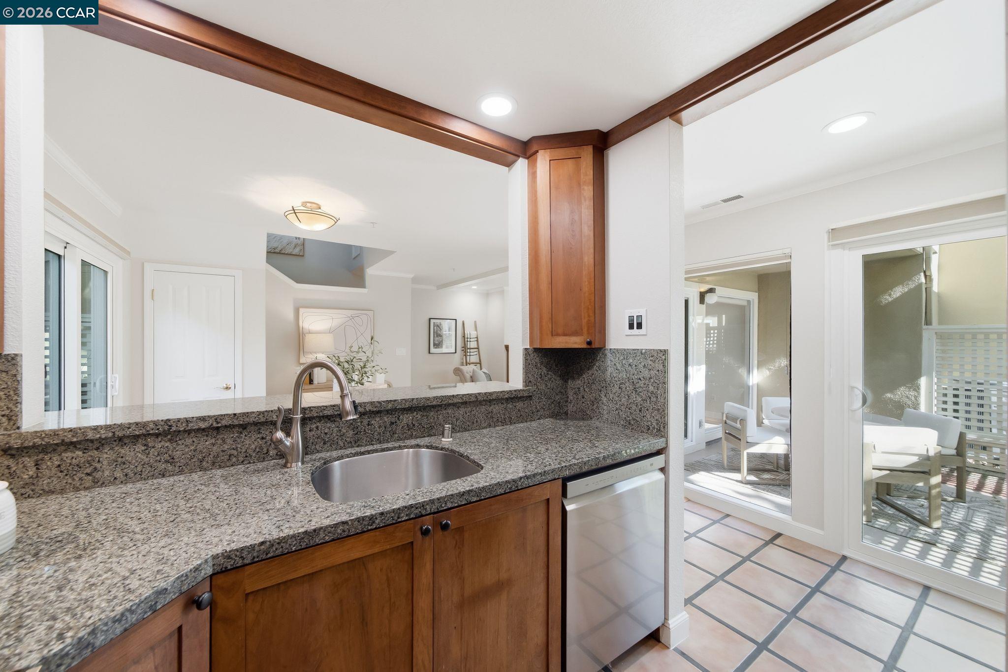 211 Kingston Way, Walnut Creek CA 94597 — photo 15