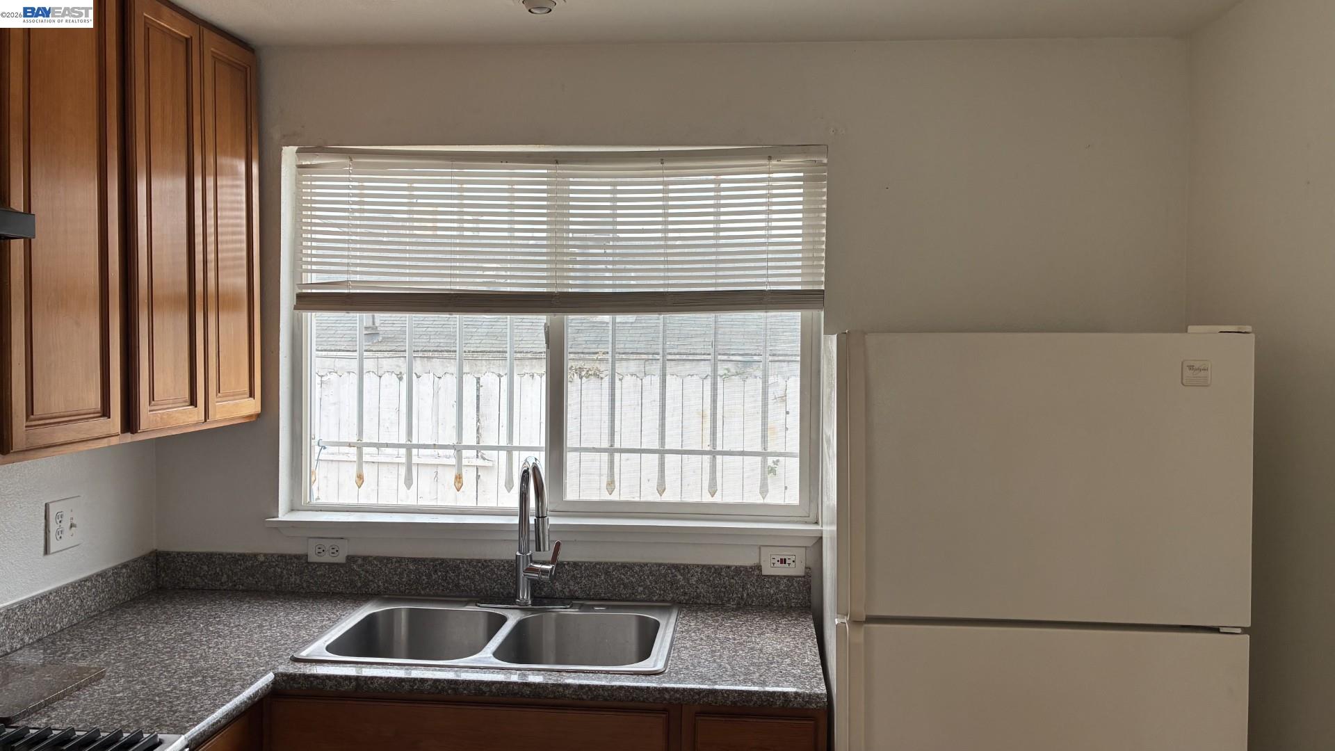 10469 West Ct, Oakland CA 94603 — photo 13