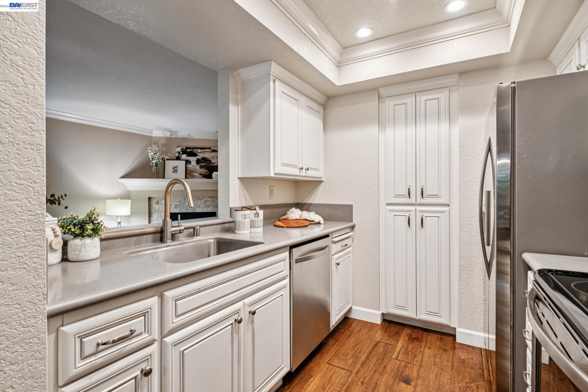 7482 Oxford Circle, Dublin CA 94568 — photo 13