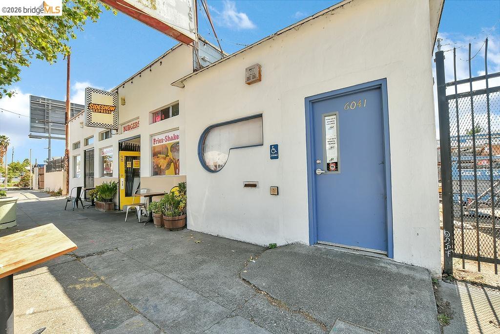 6041 San Pablo Ave, Oakland CA 94608 — photo 15