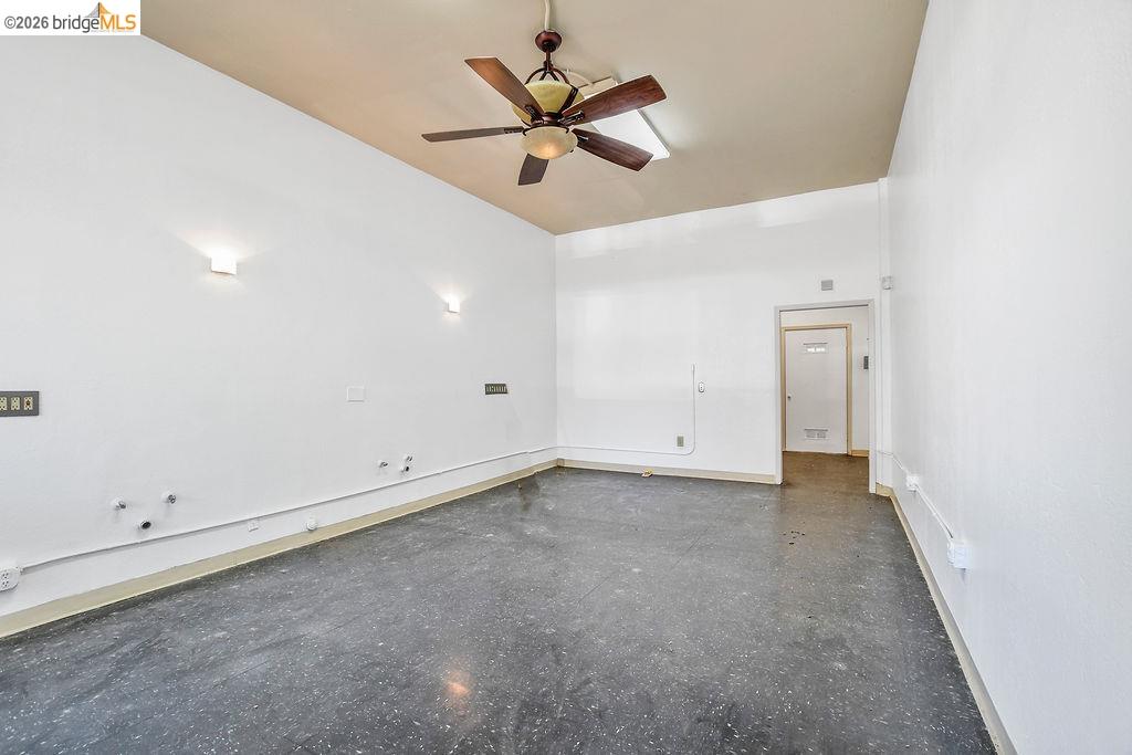 6041 San Pablo Ave, Oakland CA 94608 — photo 50