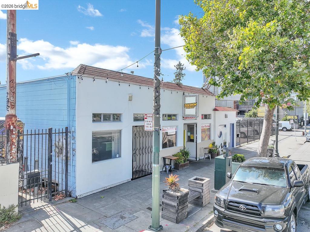 6041 San Pablo Ave, Oakland CA 94608 — photo 8