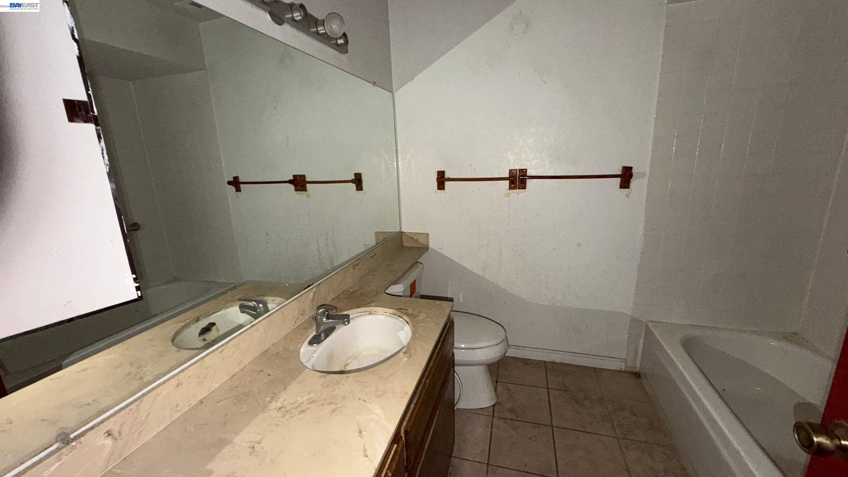 1988 Calaveras Dr, Pittsburg CA 94565 — photo 13