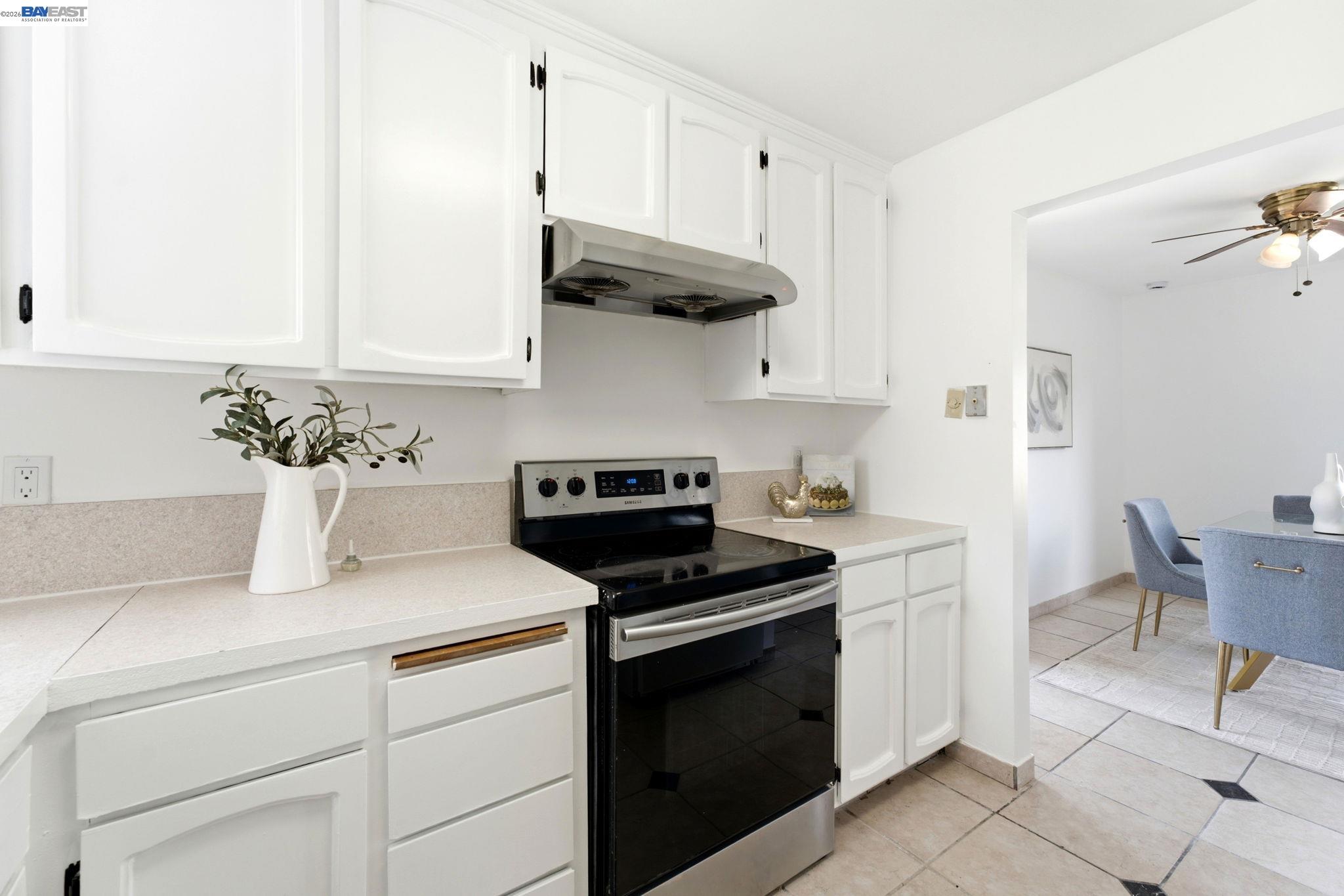 3810 Shinglewood Ct # 6, Union City CA 94587 — photo 4