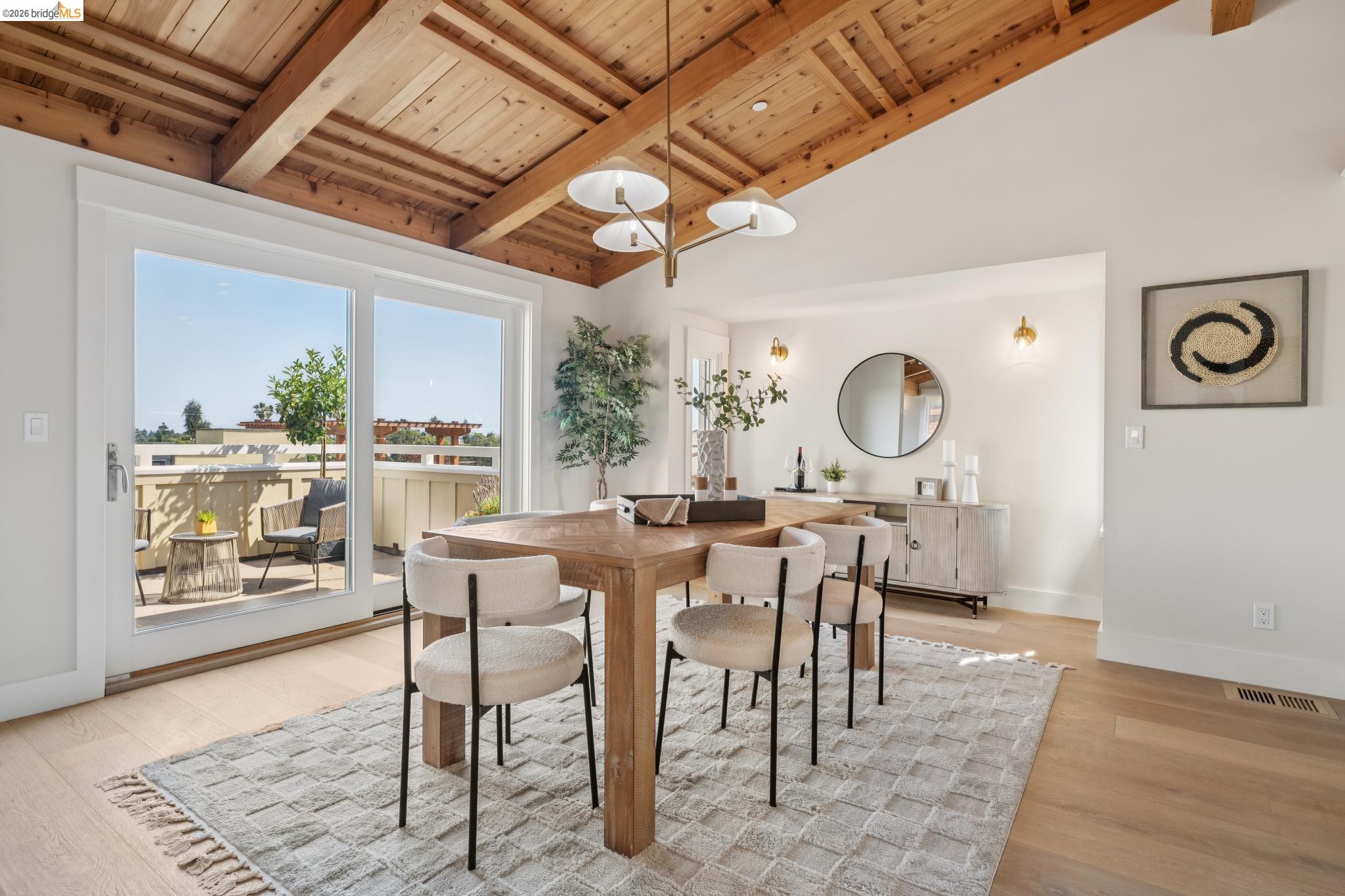 4432 Howe St, Oakland CA 94611 — photo 10