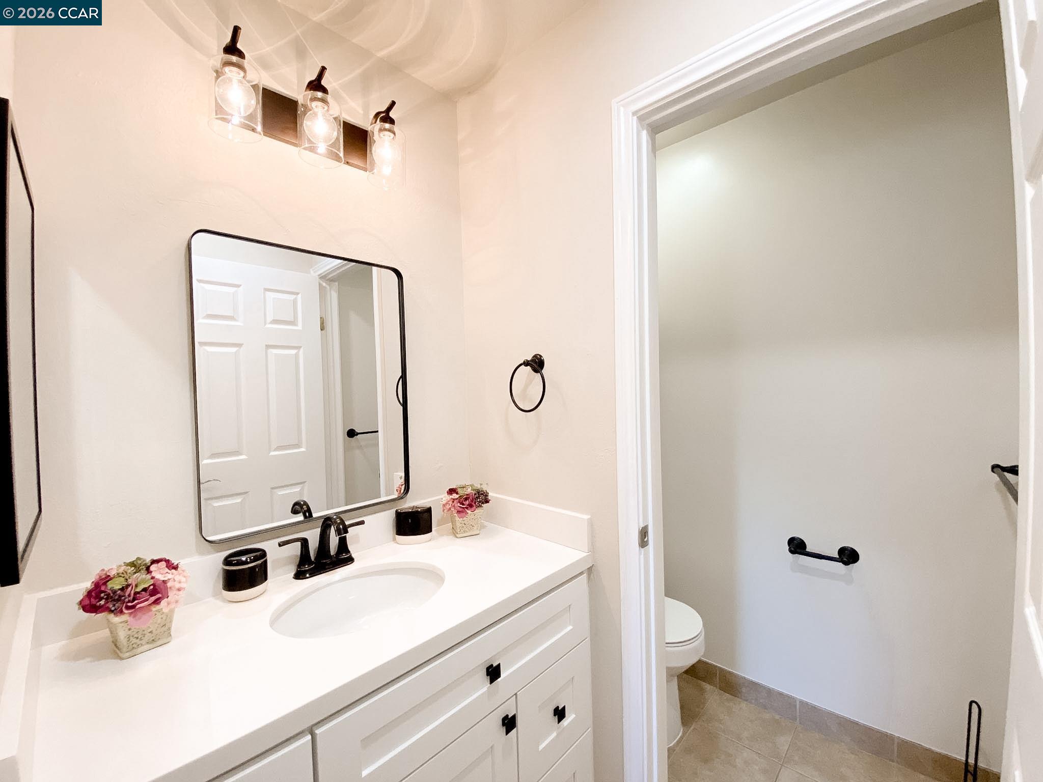 5457 Roundtree Pl # J, Concord CA 94521 — photo 31