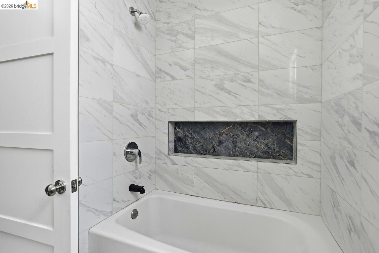 398 Macarthur Blvd, San Leandro CA 94609 — photo 8