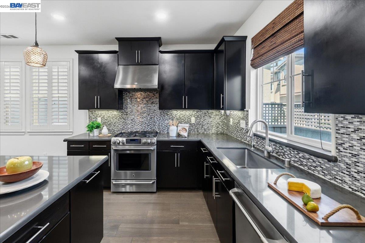 2792 Alliston Loop, Dublin CA 94568 — photo 13