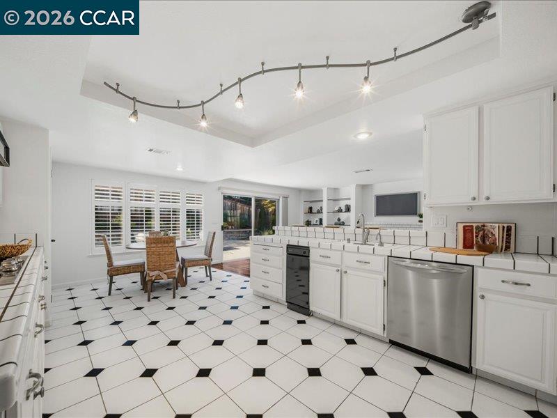 209 Walnut Creek Ct, Danville CA 94506 — photo 17