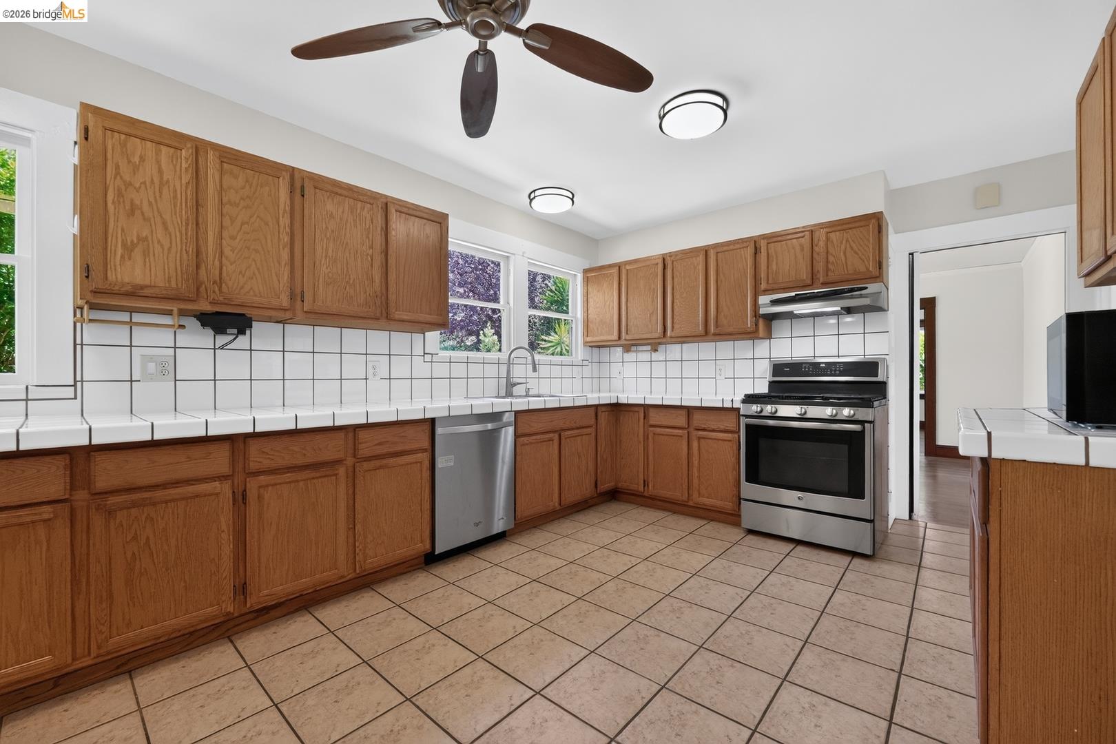 2701 Octavia ST, Oakland CA 94619 — photo 25